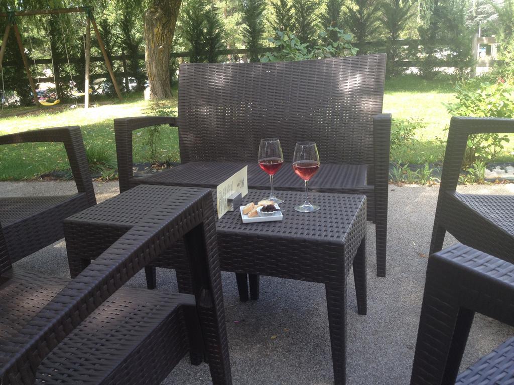 Logis Hotel Le Lac Embrun Εξωτερικό φωτογραφία