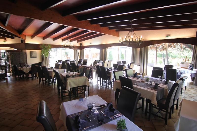 Logis Hotel Le Lac Embrun Εξωτερικό φωτογραφία